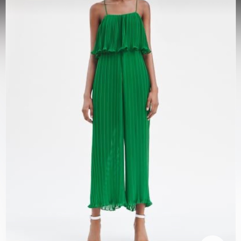 ZARA Green Pleated Jumpsuit S